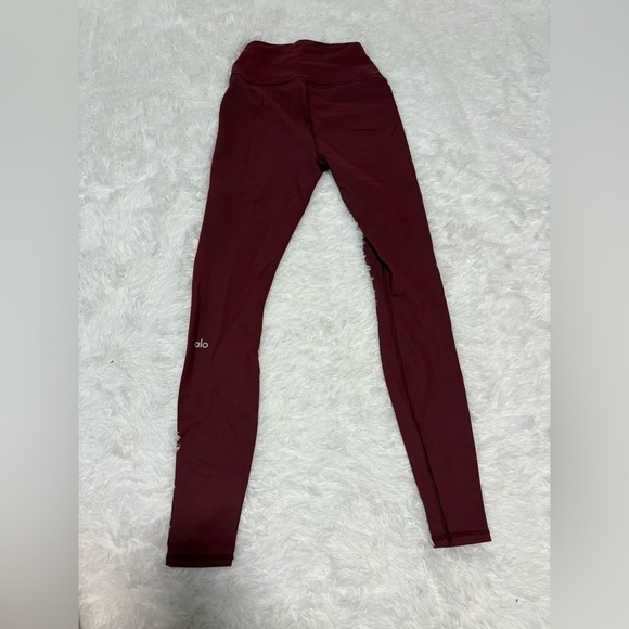 ALO Yoga High-Waist Ripped Warrior Leggings Burgundy Size XS - Picture 3 of 4